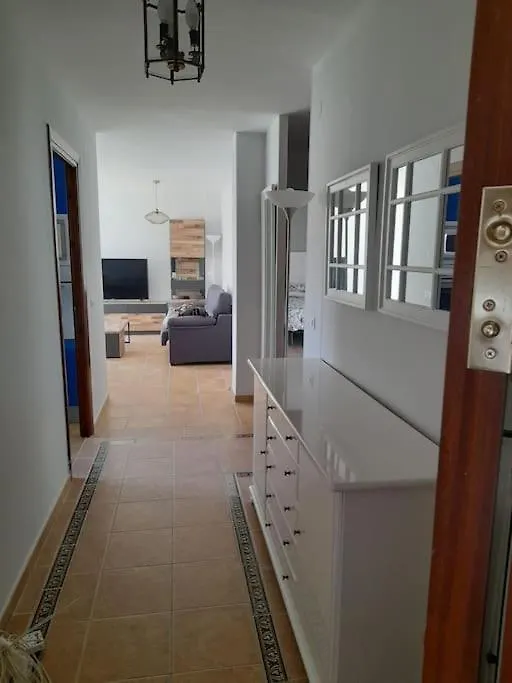 Bonito apartamento a 50 metros de la playa. San Luis de Sabinillas
