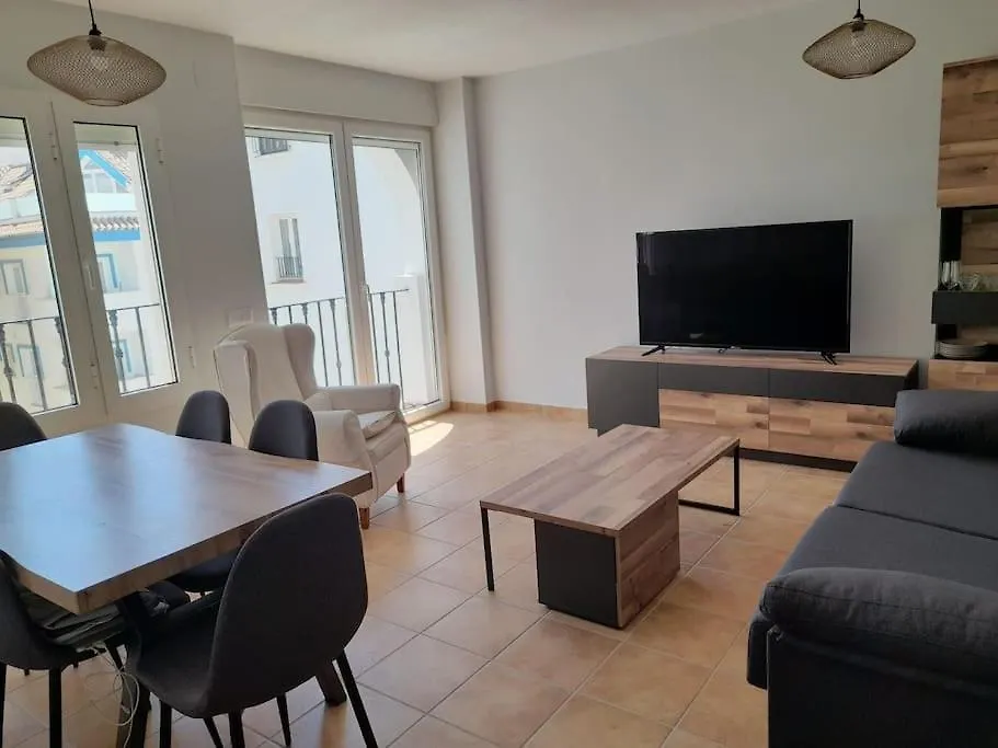 Bonito apartamento a 50 metros de la playa. San Luis de Sabinillas